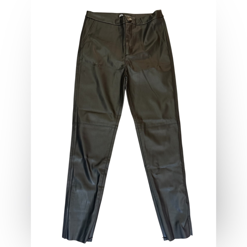 Medium Zara Black Faux Leather Pants